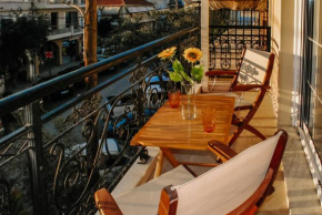 StDenis Townhouse Maisonette in the City Center with Exceptional Hospitality